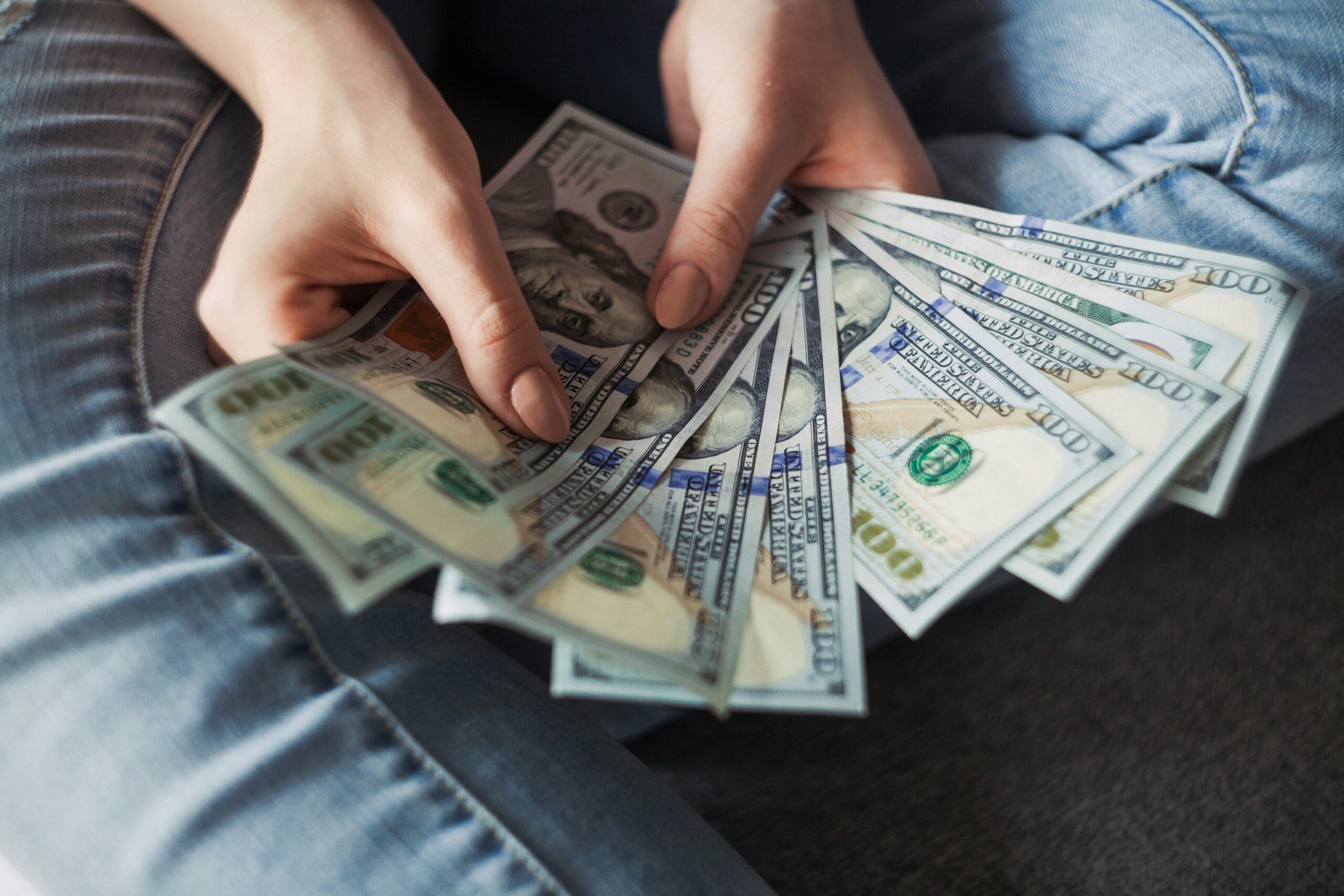 découvrez quelle est la moyenne salariale pour le poste de salarié moyen dans différents secteurs. obtenez des informations sur le salaire moyen par secteur d'activité et son évolution.