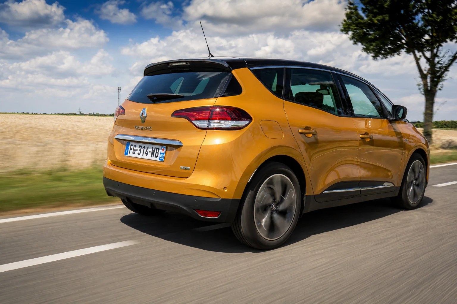 Habitacle modulable d'un Renault Scénic 2 avec sièges arrière indépendants